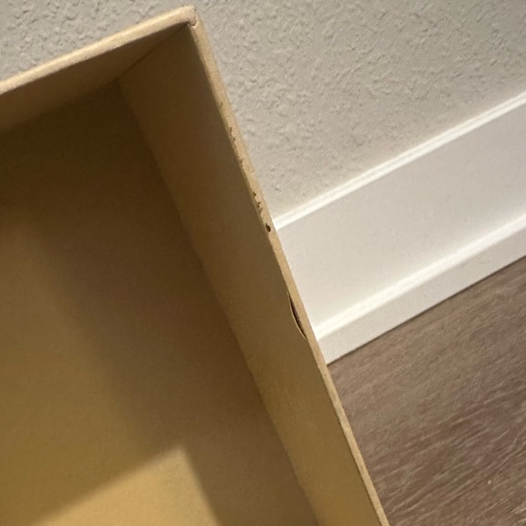 Louis Vuitton *Empty* Sunglasses Box - Picture 2 of 8